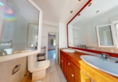 Chalet independiente con terreno en alquiler en Mairena del Aljarafe ref: TR393927 foto