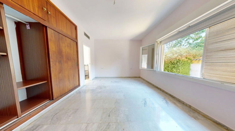 Sevilla - Майрена-дель-Аляхарфе - 1000m2