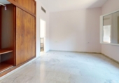 Chalet independiente con terreno en alquiler en Mairena del Aljarafe ref: TR393927 foto