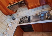 Отдельно стоящий дом с участком на продажу в городе Valdemorillo. Фото