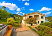 Casa de campo con terreno en venta en Grado ref: TR405352 foto