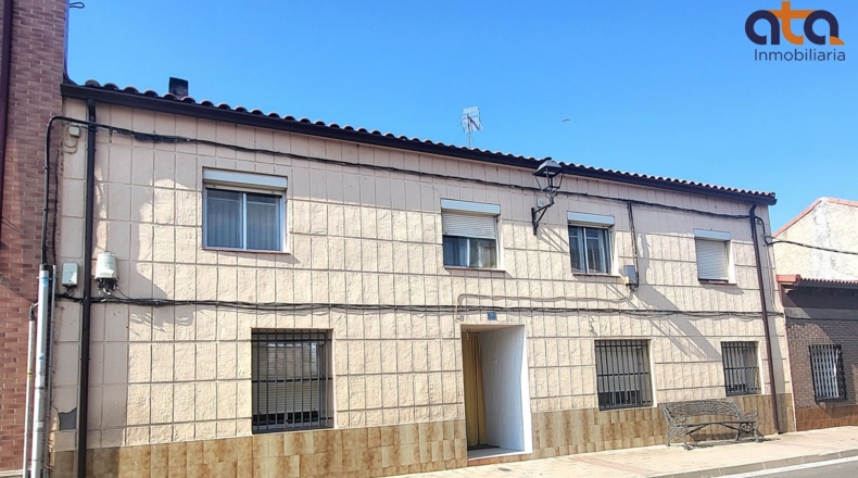 Valladolid - Renedo de Esgueva - 521m2
