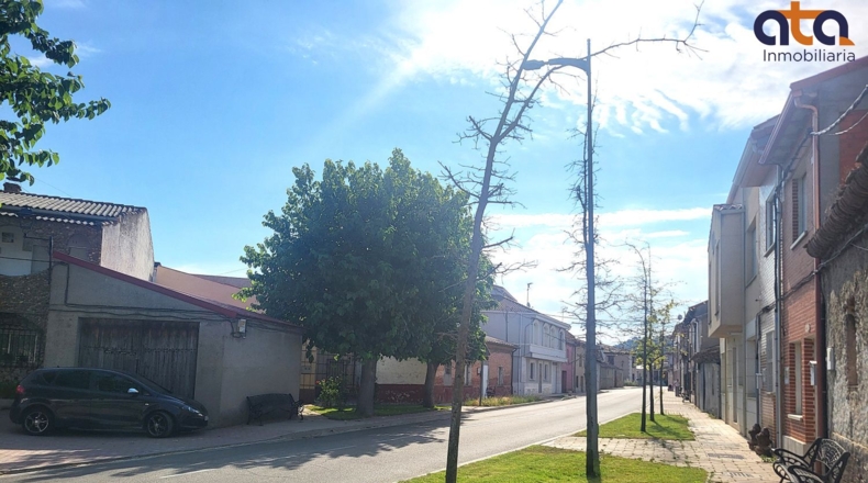 Valladolid - Renedo de Esgueva - 521m2