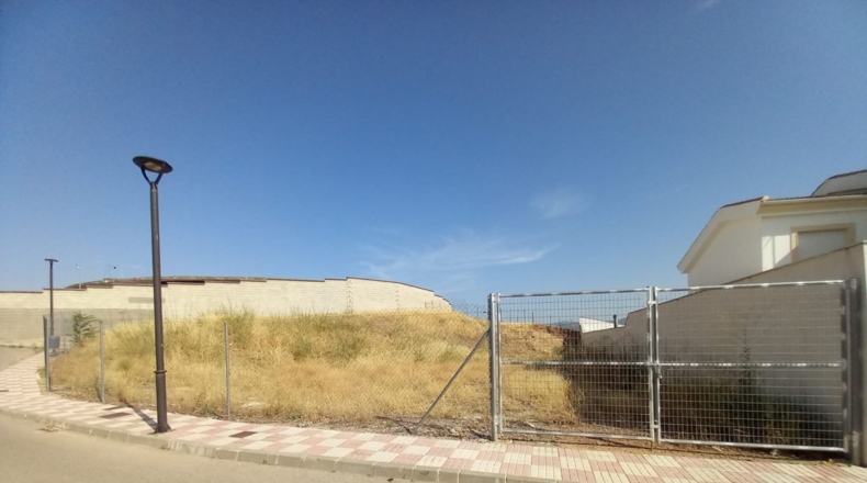 Jaén - La Carolina - 620m2