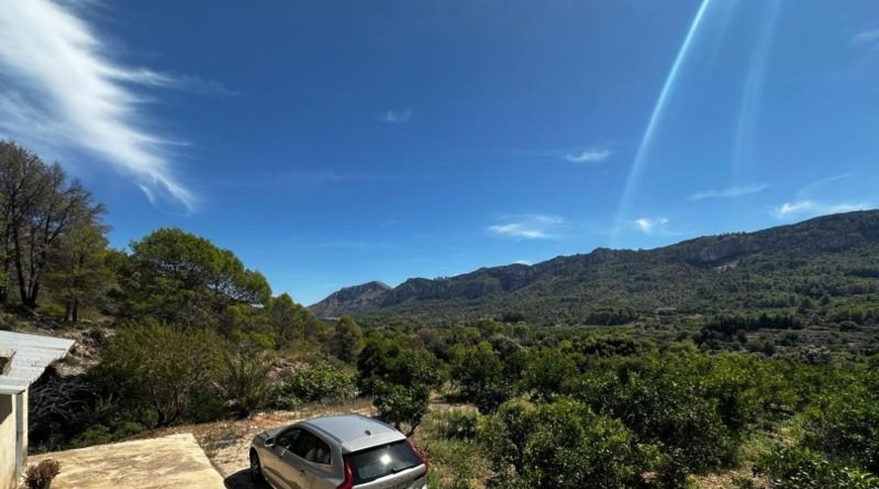 Alicante - la Vall de Gallinera - 9834m2