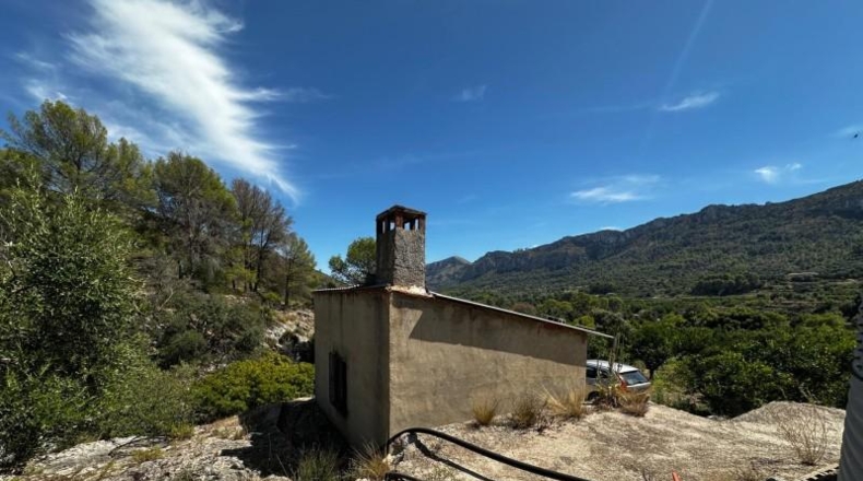 Alicante - la Vall de Gallinera - 9834m2
