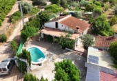 Chalet independiente con terreno en venta en la España, Villamarchante, ref: TR415428 foto
