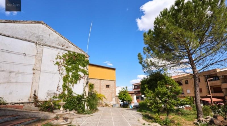 Granada - Íllora - 2043m2