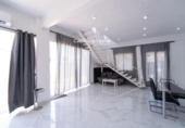 Chalet independiente con terreno en venta en la España, Orihuela, ref: TR415454 foto