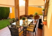 Chalet independiente con terreno en venta en la España, Bormujos, ref: TR415467 foto