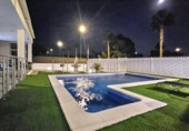 Chalet independiente con terreno en venta en la España, Llíria, ref: TR361073 foto