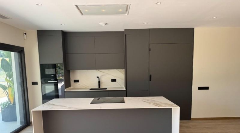 Barcelona - Sant Esteve Sesrovires - 1500m2