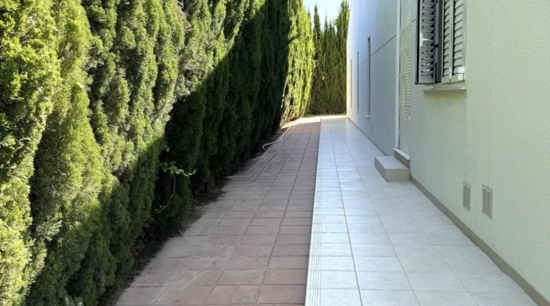 Alicante - Monforte del Cid - 1199m2