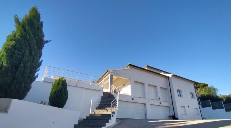 Valencia - Oliva - 1200m2