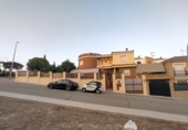 Villa con terreno en venta en la España, Linares, ref: TR109234 foto