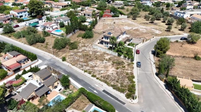 València - Llíria - 668m2
