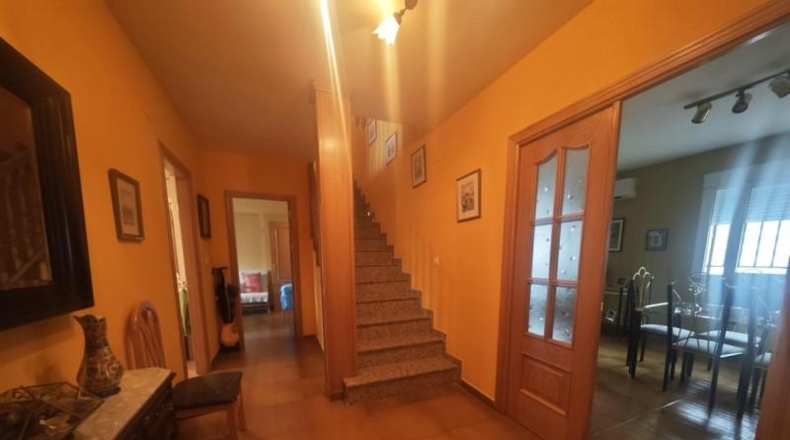 Cáceres - Valdeobispo - 250m2