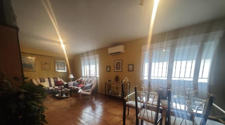 Cáceres - Valdeobispo - 250m2