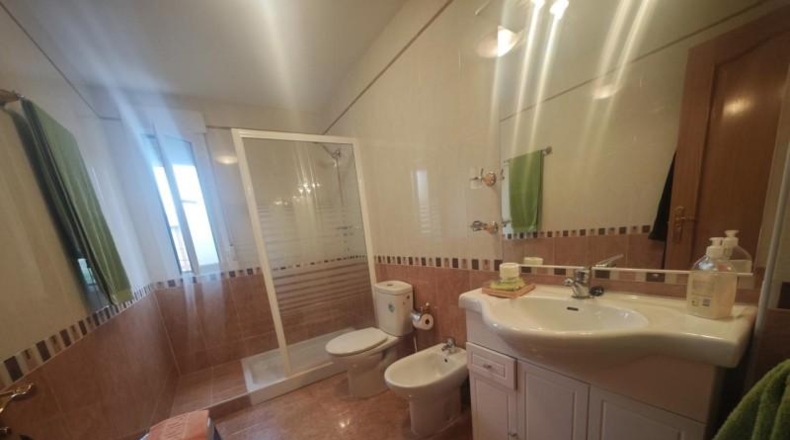 Cáceres - Valdeobispo - 250m2