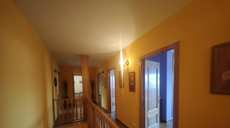 Cáceres - Valdeobispo - 250m2