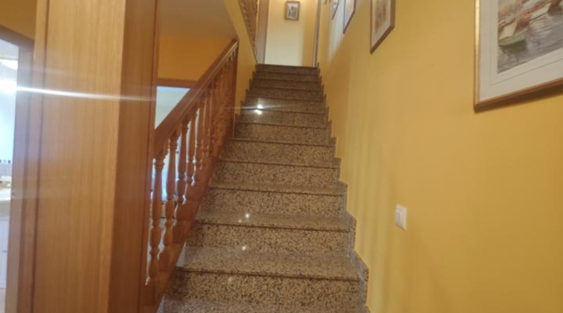 Cáceres - Valdeobispo - 250m2