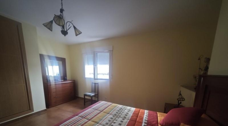 Cáceres - Valdeobispo - 250m2
