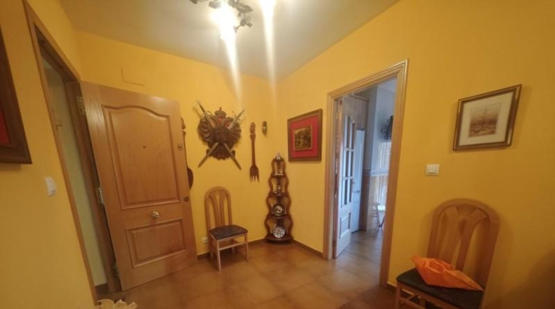 Cáceres - Valdeobispo - 250m2