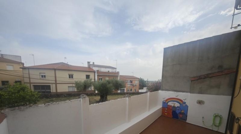 Cáceres - Valdeobispo - 250m2
