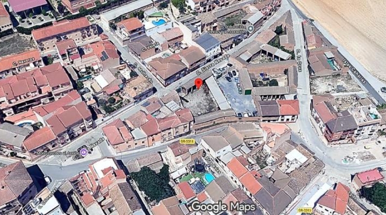 Granada - Лос-Льянос - 672m2