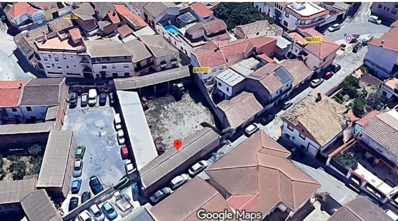 Granada - Лос-Льянос - 672m2