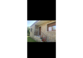 Chalet independiente con terreno en venta en la España, Vilagarcía, ref: TR415594 foto