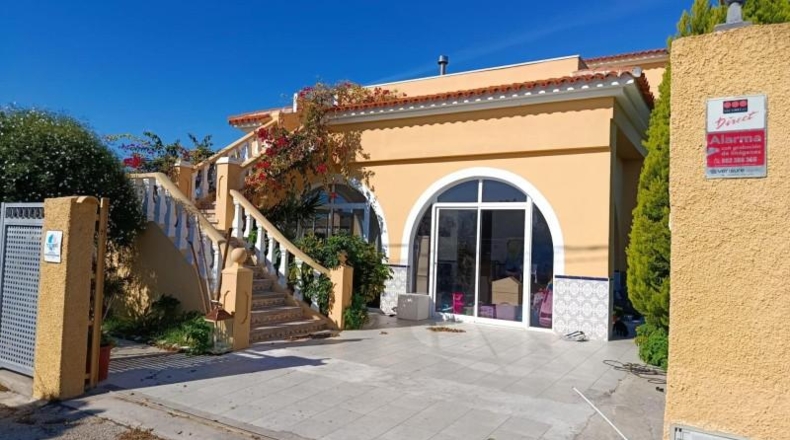 Valencia - Oliva - 525m2