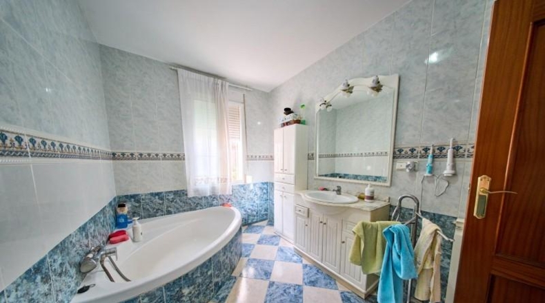 Granada - Nívar - 1250m2