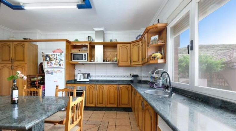Granada - Almuñécar - 1800m2