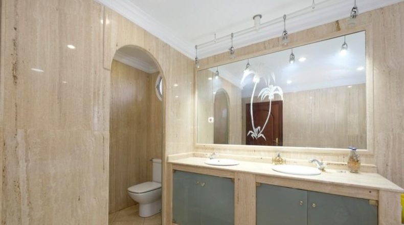 Granada - Almuñécar - 1800m2