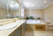 Chalet independiente con terreno en venta en la España, Almuñécar, ref: TR415601 foto