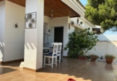 Chalet independiente con terreno en venta en la España, Orihuela, ref: TR415603 foto