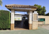 Chalet independiente con terreno en venta en la España, Orihuela, ref: TR415603 foto