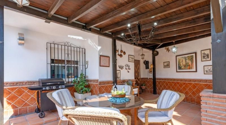 Granada - Jun - 169m2