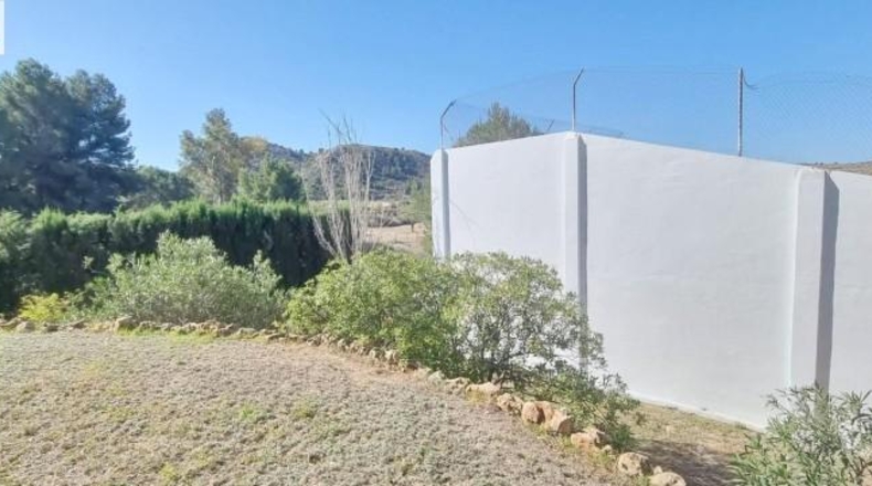 Alicante - Petrer - 2850m2