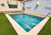 Chalet independiente con terreno en venta en la España, Chiclana de la Frontera, ref: TR415636 foto