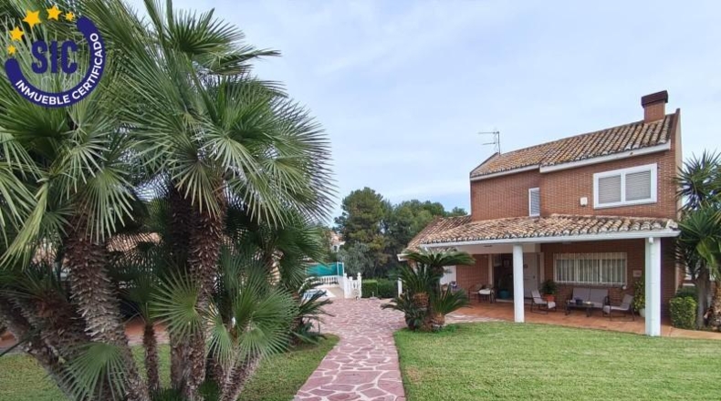 Valencia - Torrente - 895m2