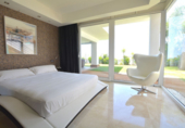 Chalet independiente con terreno en venta en la España, Manilva, ref: TR240611 foto