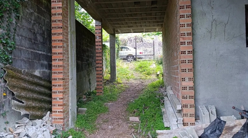 Pontevedra - A Estrada - 1200m2