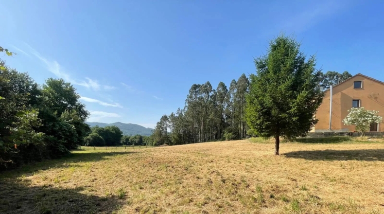 Pontevedra - Cuntis - 5000m2