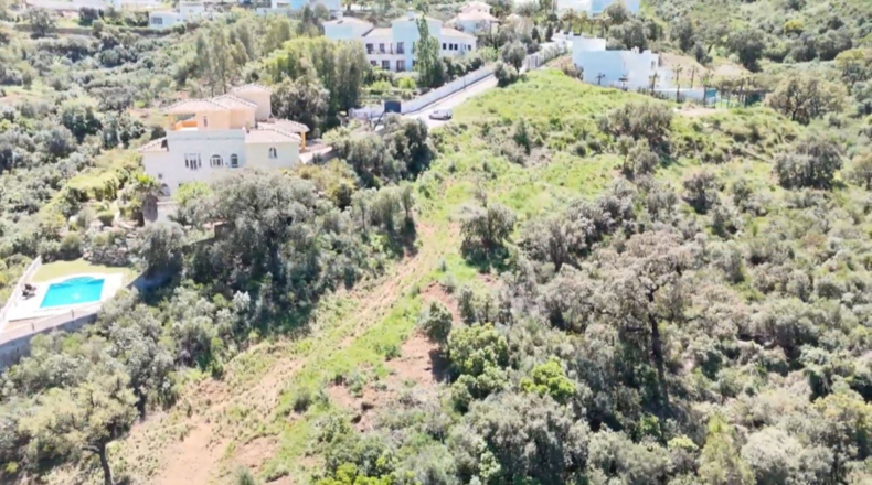 Málaga - San Pedro de Alcántara - 3470m2