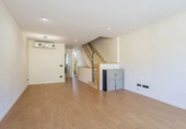 Chalet independiente con terreno en venta en Sabadell ref: TR415663 foto