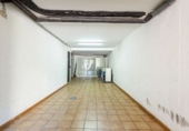 Chalet independiente con terreno en venta en Sabadell ref: TR415663 foto