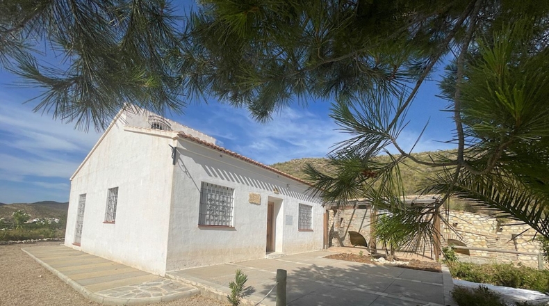 Almería - Sorbas - 15152m2