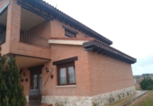 Chalet independiente con terreno en venta en Quintana del Puente ref: TR415668 foto